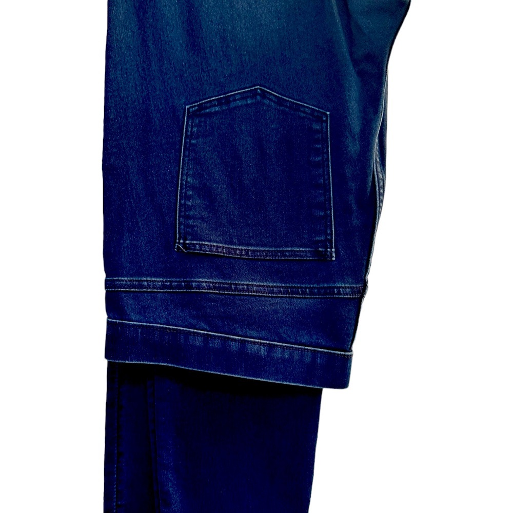 Brand new never worn pull on stretchy jeans